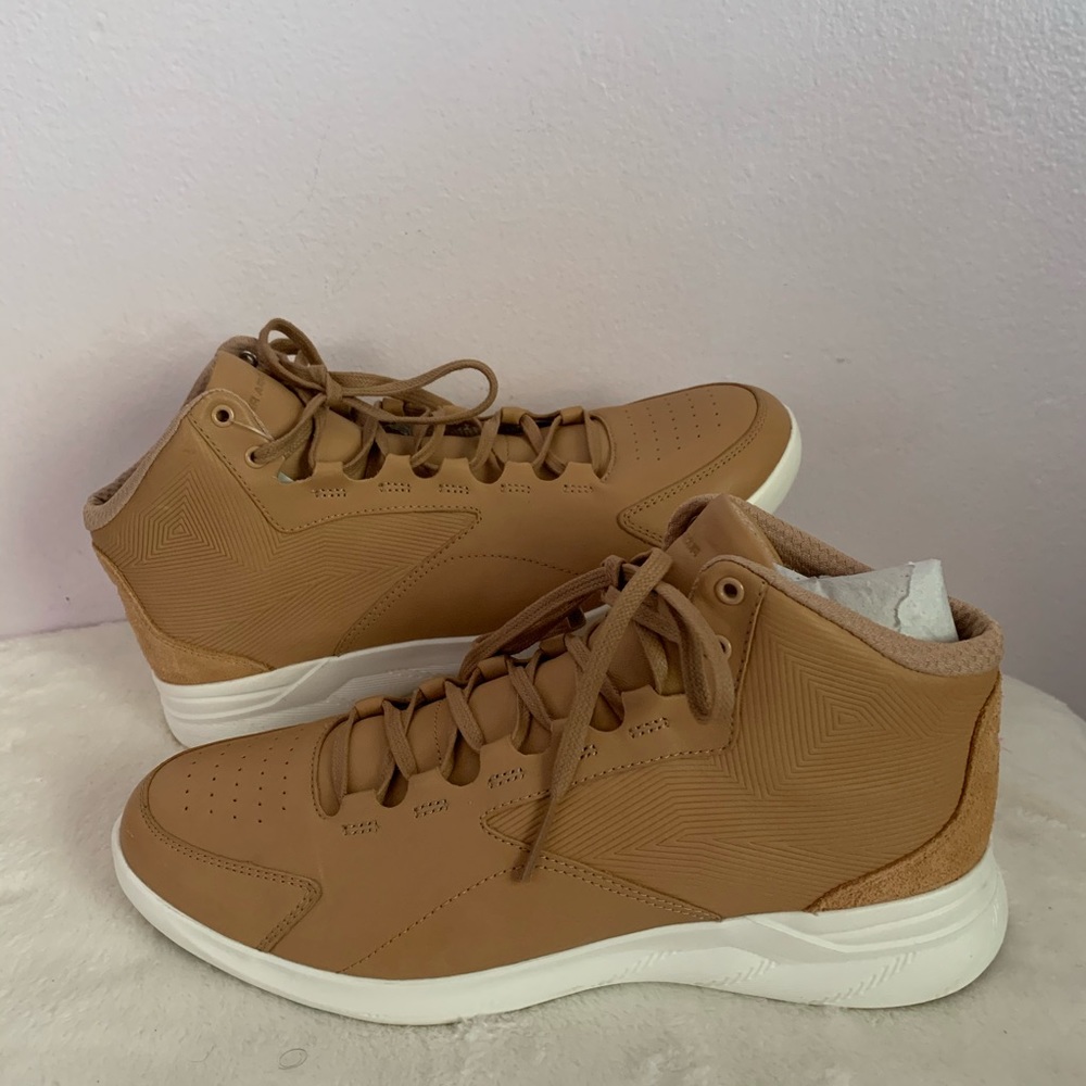 Under Armour SMGX Women’s Ankle Boots
